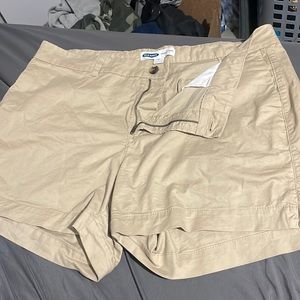 WOMENS old navy brand tan shorts size 16